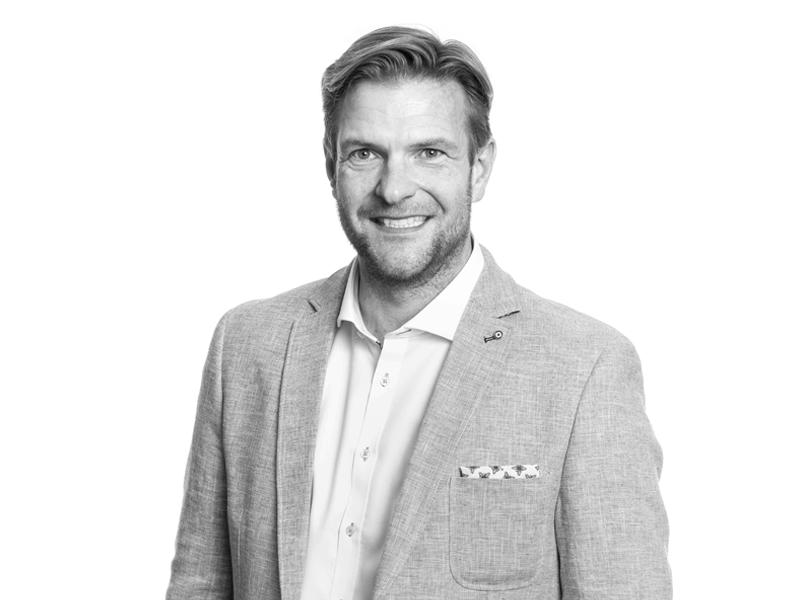 Rasmus Hedegaard (rh)