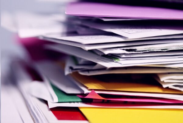 Artikel med Advokatfirmaet Strauss & Garliks ”Samværsadvokaten” i Politiken